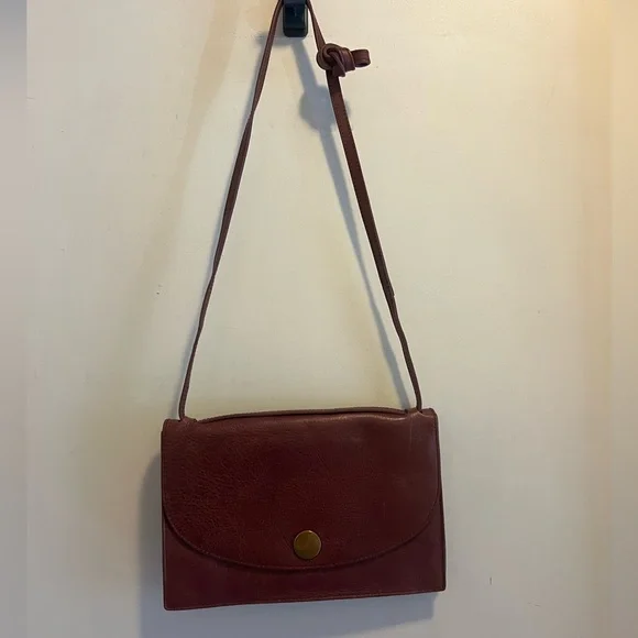 Madewell Burgundy Convertible Crossbody Purse - Picture 4 of 16